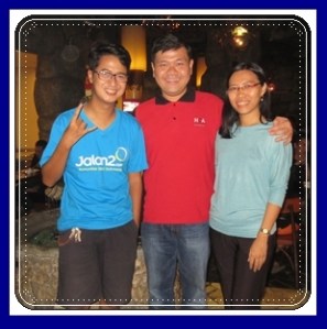 Ngobrol bareng Mr. Deffa, Traveler, Moderator Forum Komunitas Jalan2.com www.jalan2.com. Photo @Braga City Walk Bandung, 2015